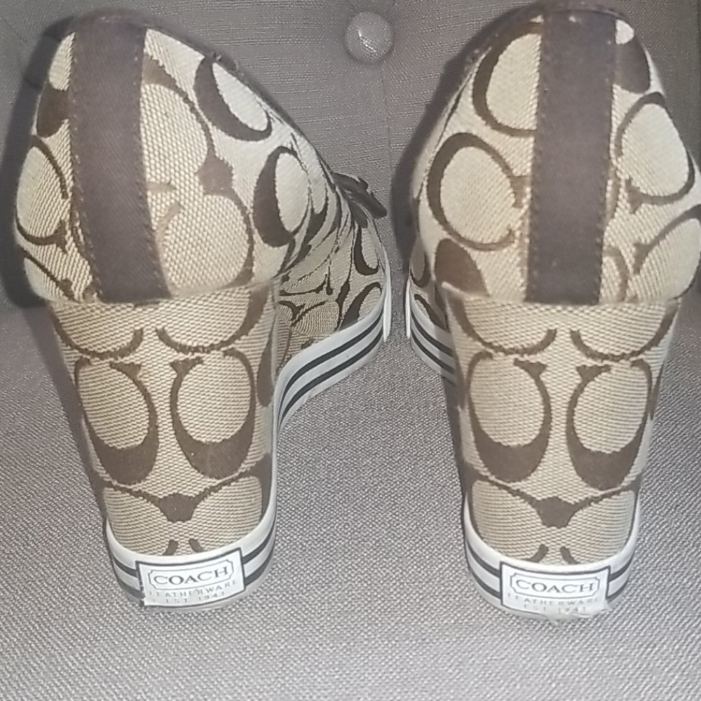 Coach Sweetie Wedges - Picture 4 of 9
